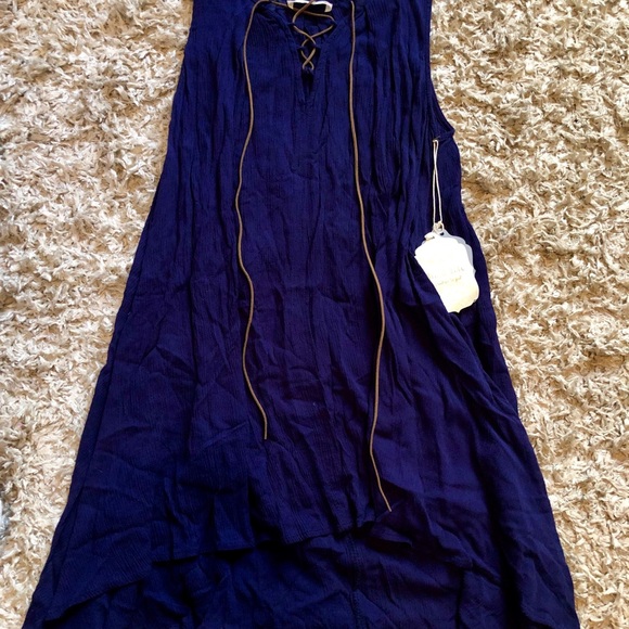 Dresses + Rompers - Picture 6 of 6